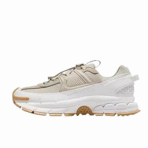 Nike耐克女Zoom Vomero缓震复古厚底耐磨跑步鞋HQ2181-003-004 - 图3