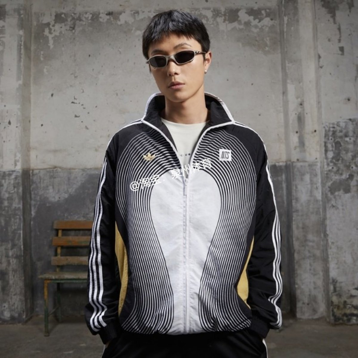 Adidas/阿迪达斯三叶草男子外套IW3233JD6392JD6388JI5063 JI5143,淘宝优惠券,粉丝福利购,淘宝优惠卷