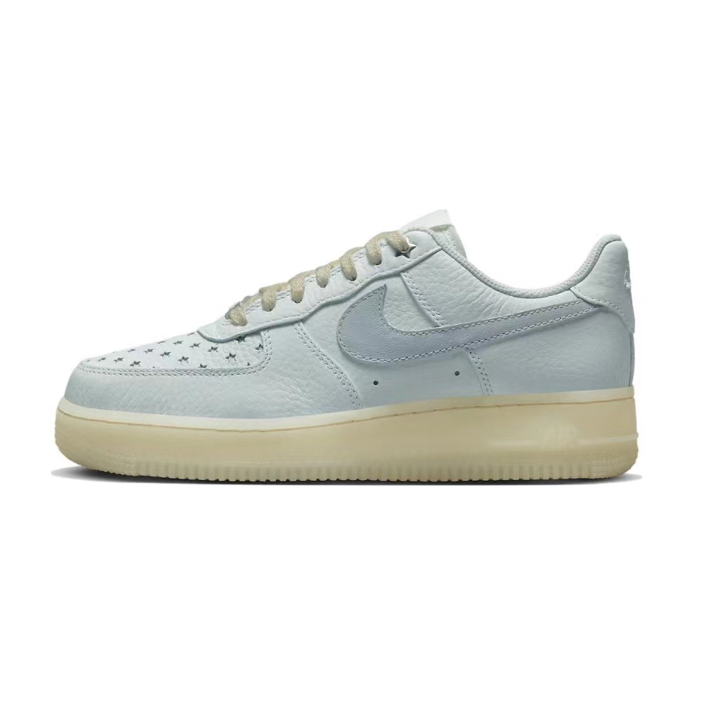 NIKE/耐克 AIR FORCE 1空军一号女子耐磨休闲低帮板鞋 FD0793-100-图3