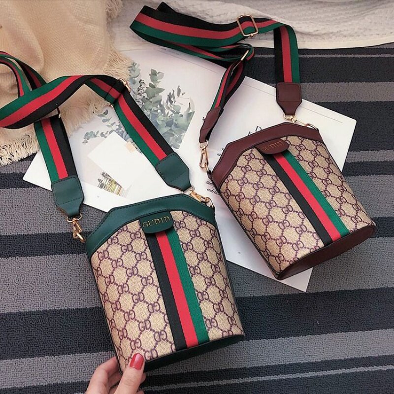  小苹果自营店女士包袋