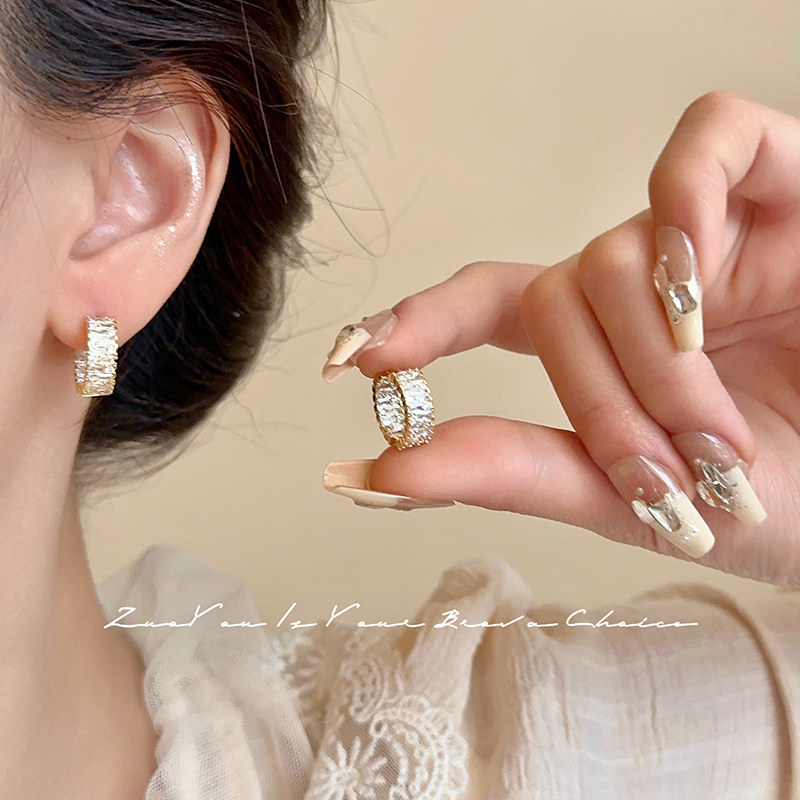 超精致设计感925银闪亮锆石耳圈耳扣小众时髦设计耳环小方糖耳圈