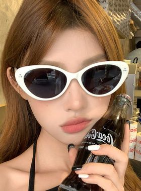 2025欧美风复古猫眼墨镜女嘻哈