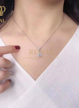 珠宝水滴送女友节日钻石项链