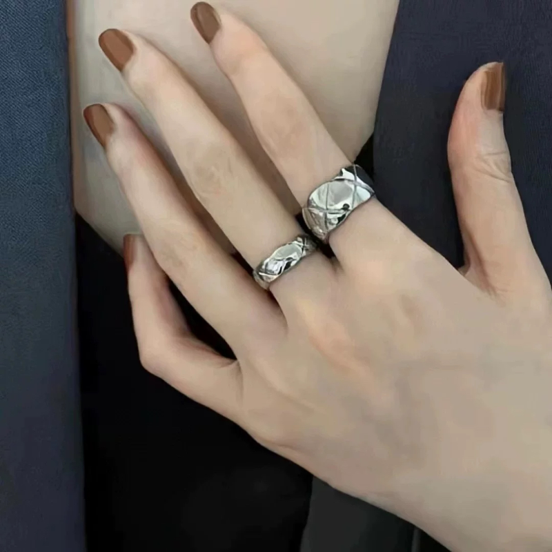 High-end S925 all-over sterling silver rhombus ring for women, light luxury, high-end, small fragrance ring