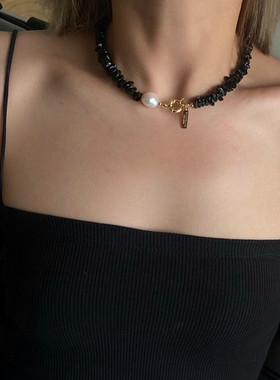 小众设计天然石黑玛瑙拼接巴洛克淡水珍珠项链复古百搭水手扣颈链