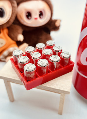 Dollhouse拉布布一打可乐汽水托盘配件迷你仿真 微缩食玩DIY模型