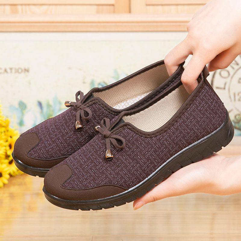 老北京布鞋春秋季女2026新款妈妈鞋防滑软底中老年平底老人奶奶鞋,淘宝优惠券,粉丝福利购,淘宝优惠卷