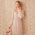 Rosetree Princess Nightdress Phụ nữ Mùa xuân và Mùa thu Dài Ren Retro Tòa án dài tay Đồ ngủ Đồ lót lưới gợi cảm - Đêm đầm Đêm đầm