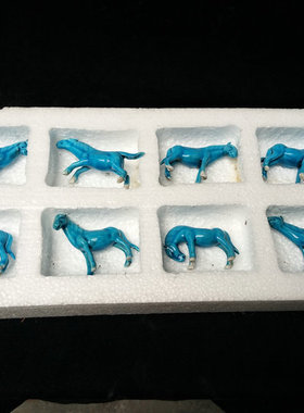雕塑瓷厂小号珐翠蓝釉八马瓷雕