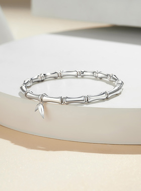 足银手镯潮宏基节节高升竹报平安