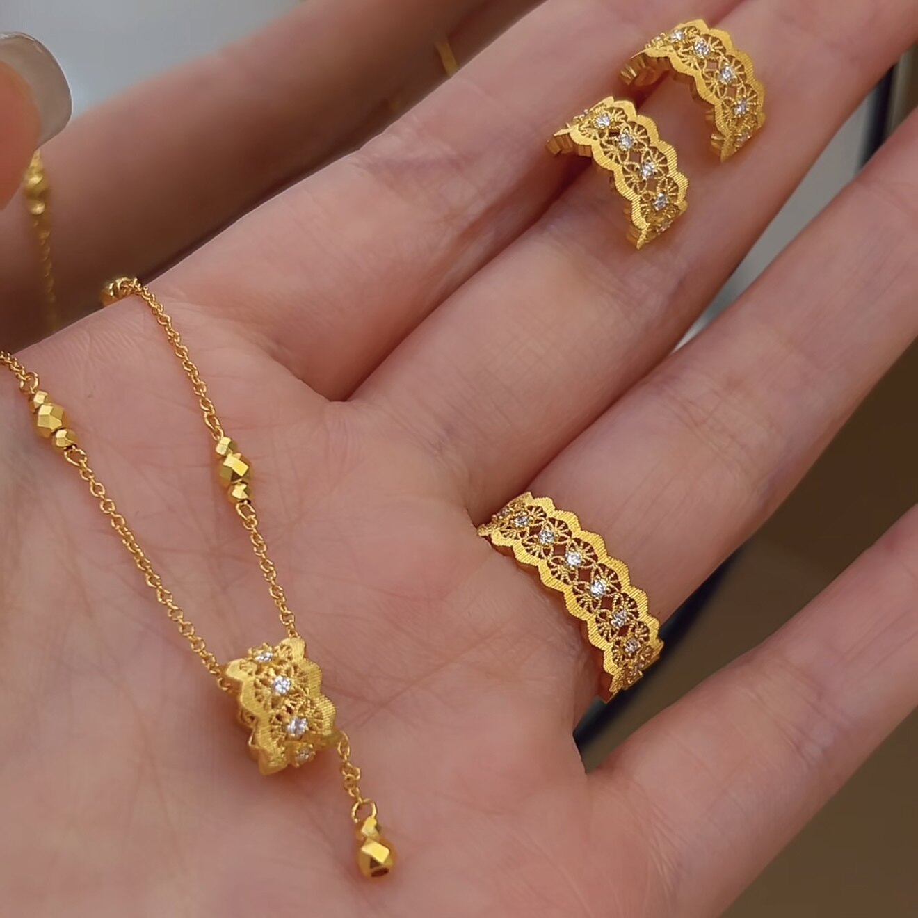 Chao Acer Intangible Cultural Heritage Filigree Thousand Gold Gold Diamond Set Necklace Pure Gold Earrings Lace Ring Ancient Method Point Diamond W