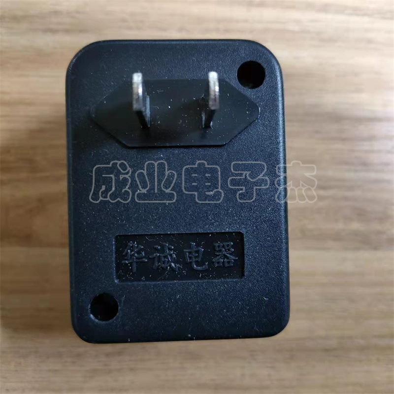 HC华诚厂家直销电源转换器电源变压器110V转220V50W