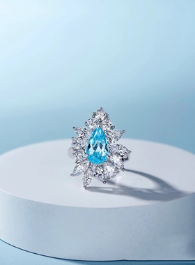 莫桑石海蓝宝石水滴奢华戒指