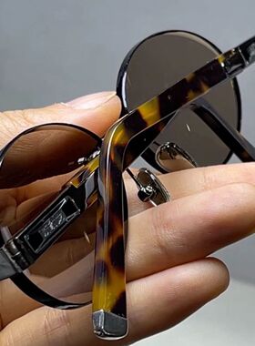 匠心东海水晶眼镜茶色石头镜高端高清太阳镜墨镜开车无框圆形清凉