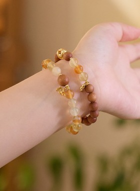 天然金桔柠檬玛瑙手链女奶香芭比檀木有钱花叠戴手串高级闺蜜礼物