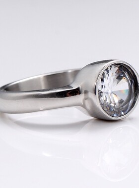 新款亚马逊热卖 欧美简约时尚单钻9MM镶钻简约不锈钢戒指指环