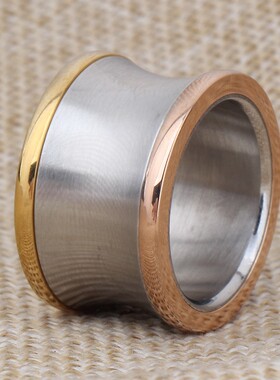 新款厂家欧美个性三色钛钢光面15MM束圈指环个性创意不锈钢戒指女