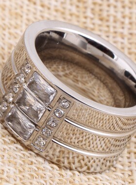 新款欧美跨境热卖12MM三排镶钻拼接不锈钢戒指时尚个性戒指女