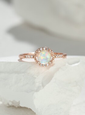 新款时尚跨境个性玫瑰金四爪圆形镶钻白色澳宝女式个性百搭戒指