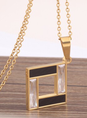 新款欧美跨境气质百搭套装18K金镶钻滴油方形镂空百搭钛钢项链学