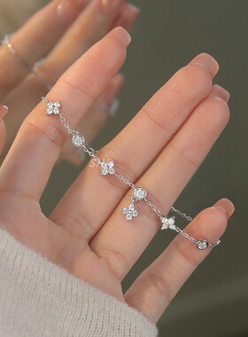 新款闪锆石四芒星手链轻奢星星小众精致手串简约百搭感手饰