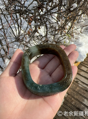 新疆和田玉且末蓝调带糖特色料三面回纹巧雕方镯雕刻手镯