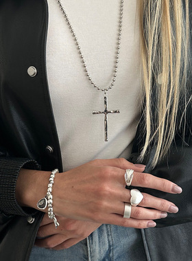 欧美跨境简约敲打纹十字架吊坠项