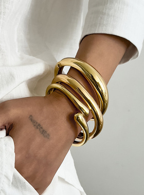 欧美跨境ins水滴抱抱弹簧扣手镯