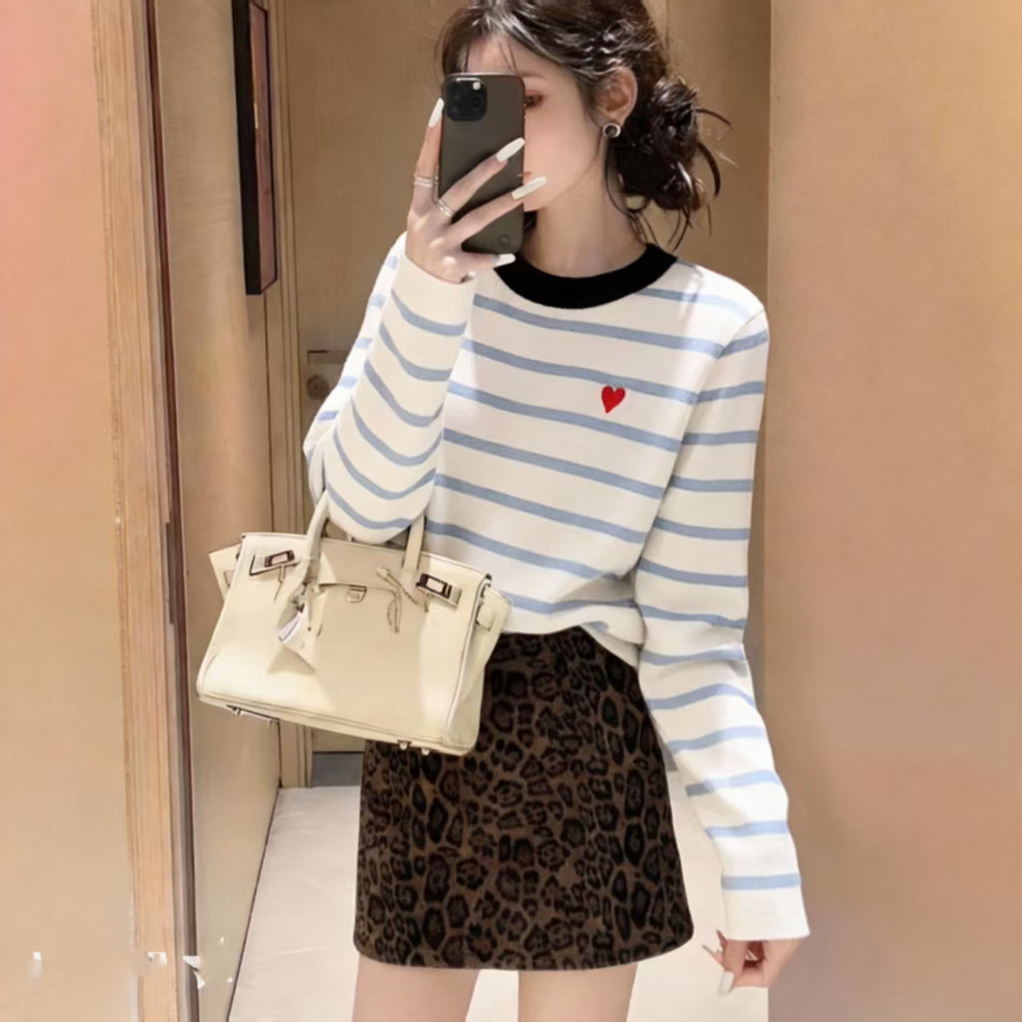 拉夏贝尔Puella2025年冬季韩系撞色条纹针织衫女内搭打底修身上衣,淘宝优惠券,粉丝福利购,淘宝优惠卷