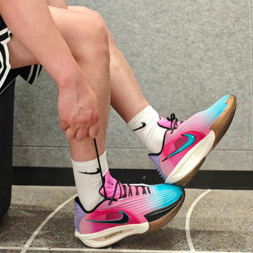 Nike G.T. Cut 3 Turbo EP白蓝粉耐克夏季耐磨低帮篮球鞋男HV9919 - 图0