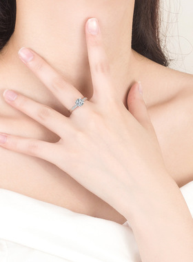 纯银女士镶嵌锆石铂金戒指