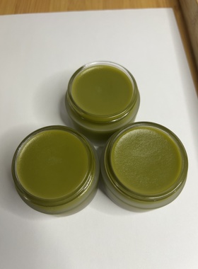 小鱼推荐手工三七柿叶猪油膏古法护肤植萃膏嫩白淡黄滋润细腻毛孔