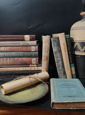 英文书硬皮精装书 欧式复古烫金外文书 书房样板房真书道具一本