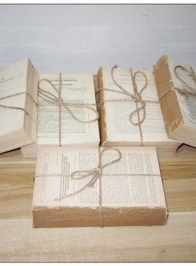 装饰品外文老旧书陈列装饰英文二手怀旧书摄影道具摆件书墙一本价