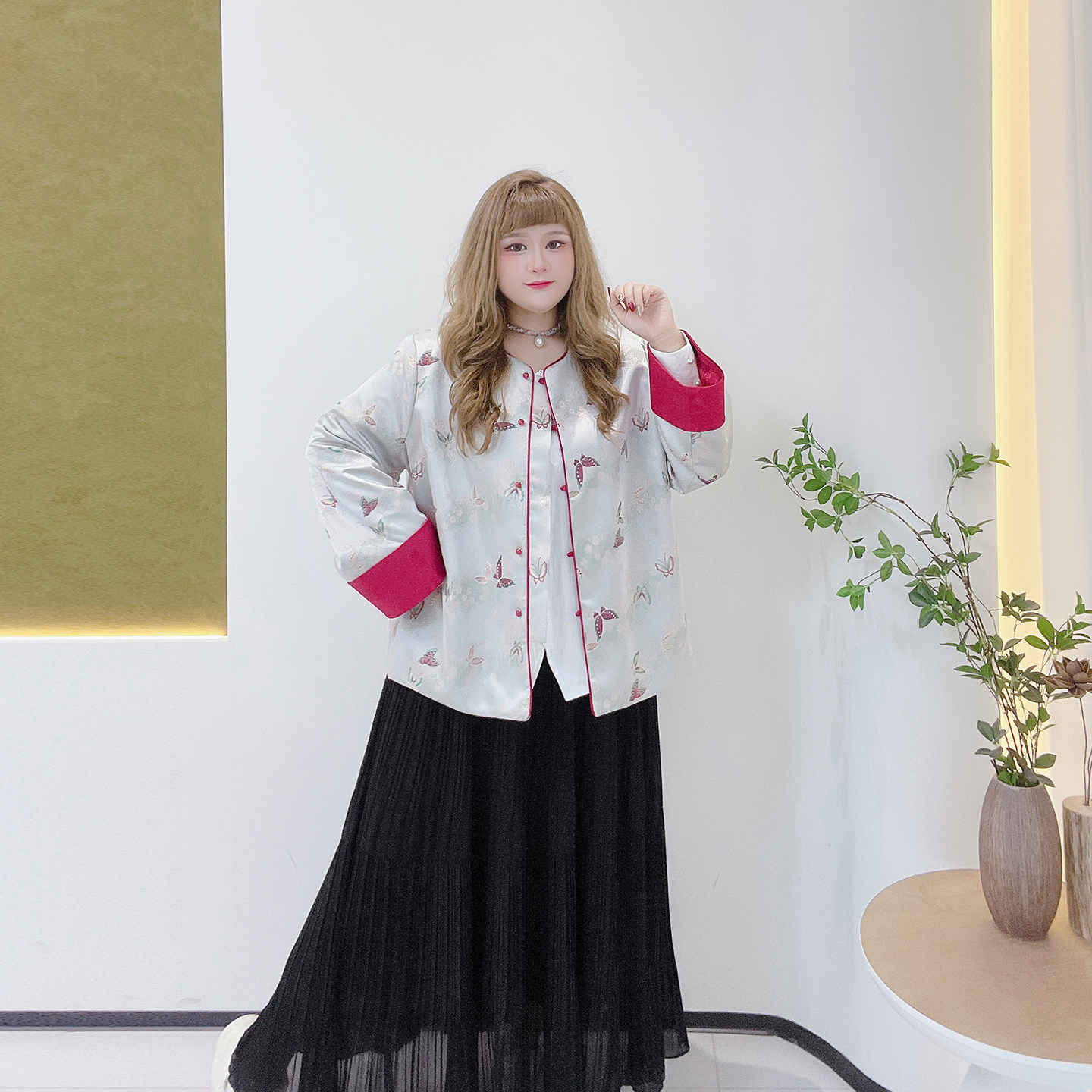 2025新中式高级感遮肉外套胖莹莹大码女装秋气质撞色提花肌理上衣,淘宝优惠券,粉丝福利购,淘宝优惠卷