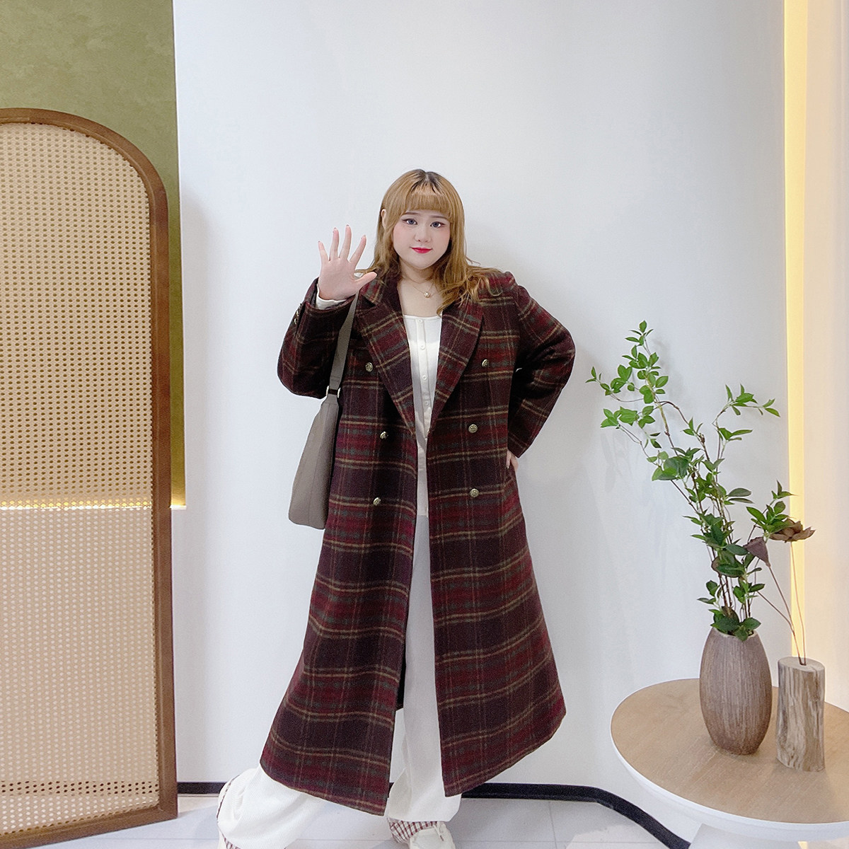 英伦风气质过膝夹棉外套胖莹莹大码女装胖mm秋冬复古格子毛呢大衣,淘宝优惠券,粉丝福利购,淘宝优惠卷