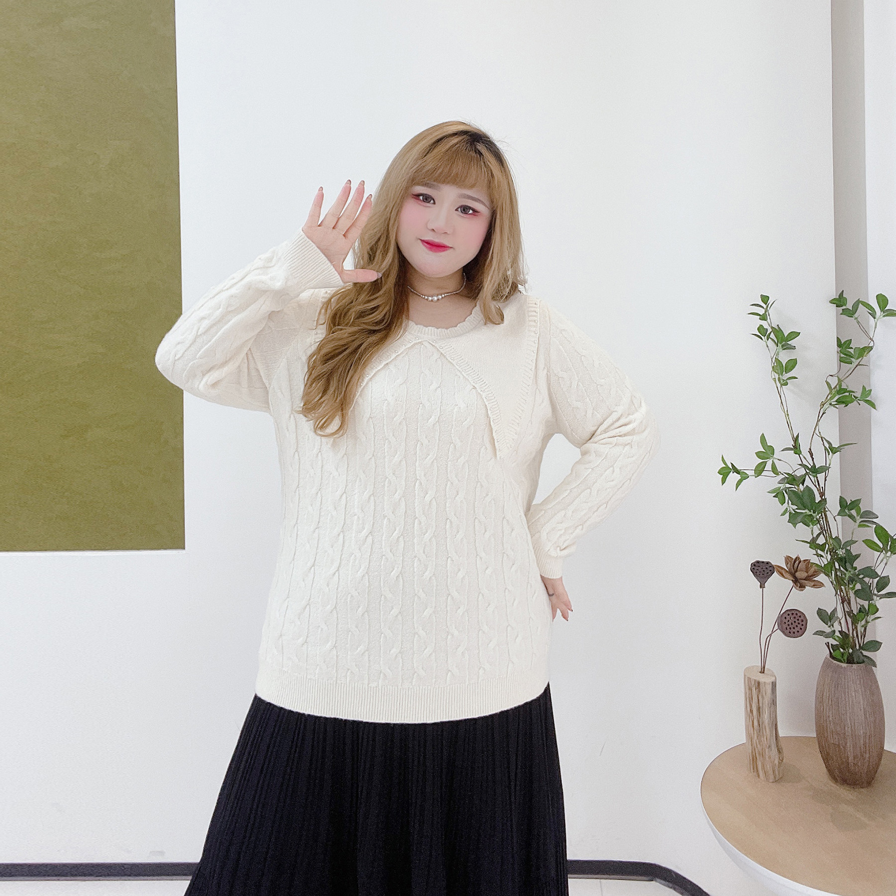 别致风重工钉珠娃娃领打底衫毛衣胖莹莹大码女装秋冬纹理感针织衫,淘宝优惠券,粉丝福利购,淘宝优惠卷