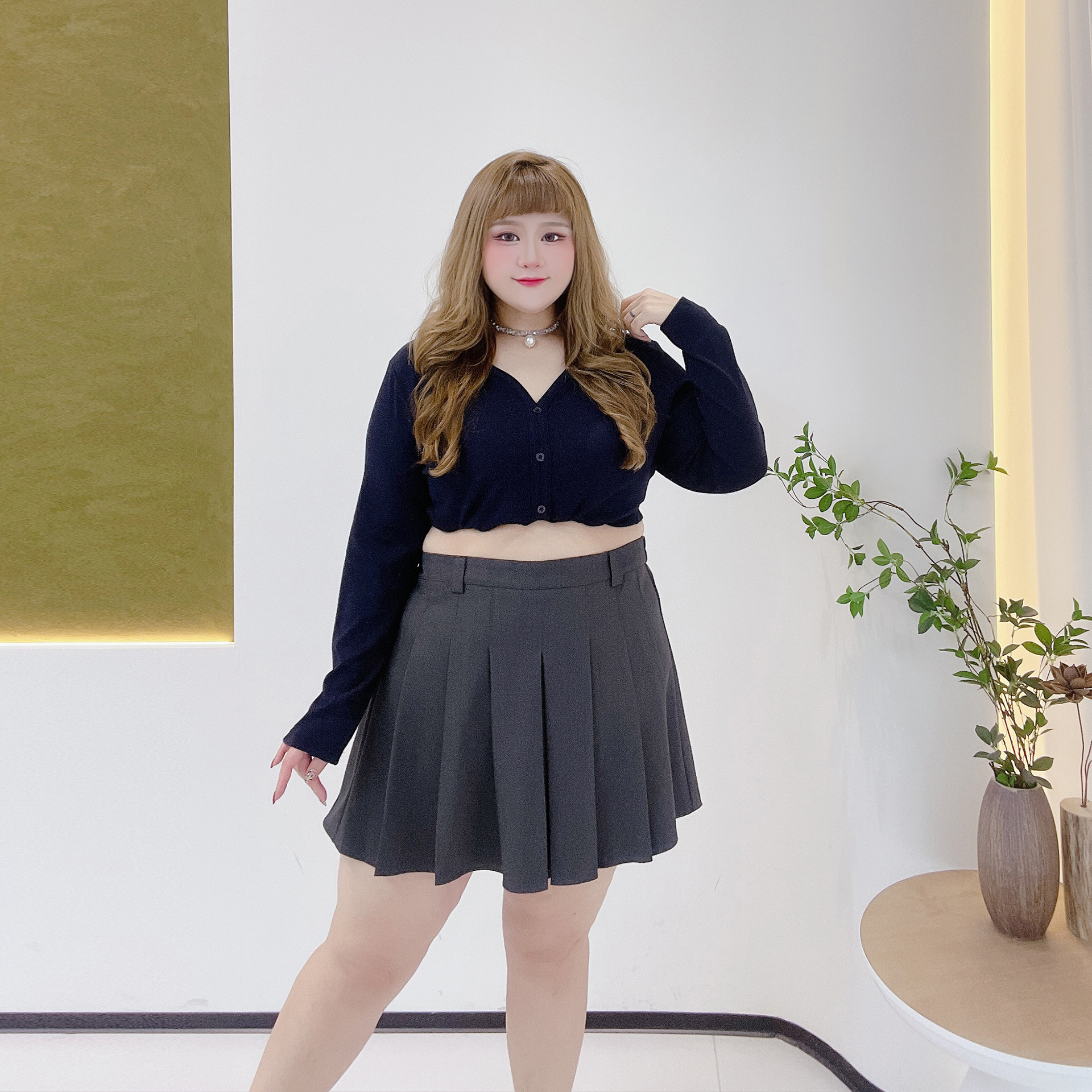 高腰遮肚学院纯色百褶半身裙胖莹莹大码女装秋季百搭显瘦黑色短裙,淘宝优惠券,粉丝福利购,淘宝优惠卷