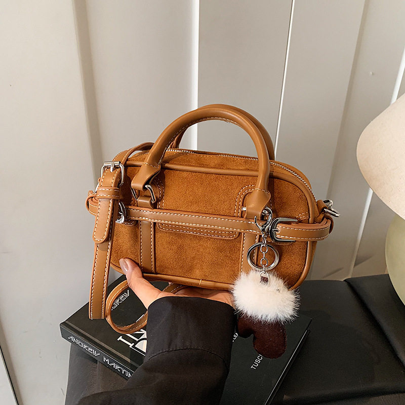 法国复古磨砂手提包女包2025新款休闲百搭单肩包网红保龄球斜挎包,淘宝优惠券,粉丝福利购,淘宝优惠卷