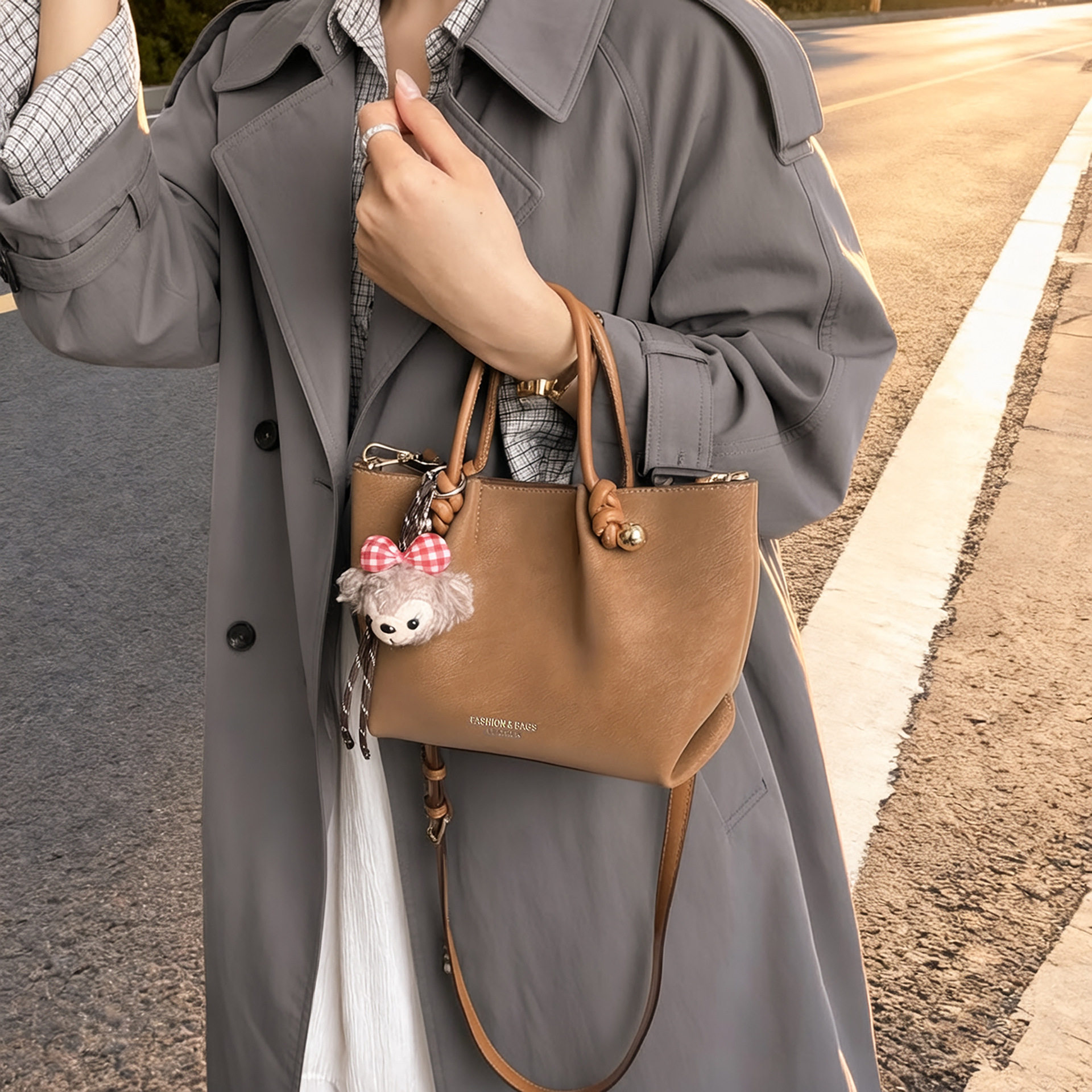 高级感小包包女式2025新款时尚休闲手提包小众复古轻奢斜挎水桶包,淘宝优惠券,粉丝福利购,淘宝优惠卷