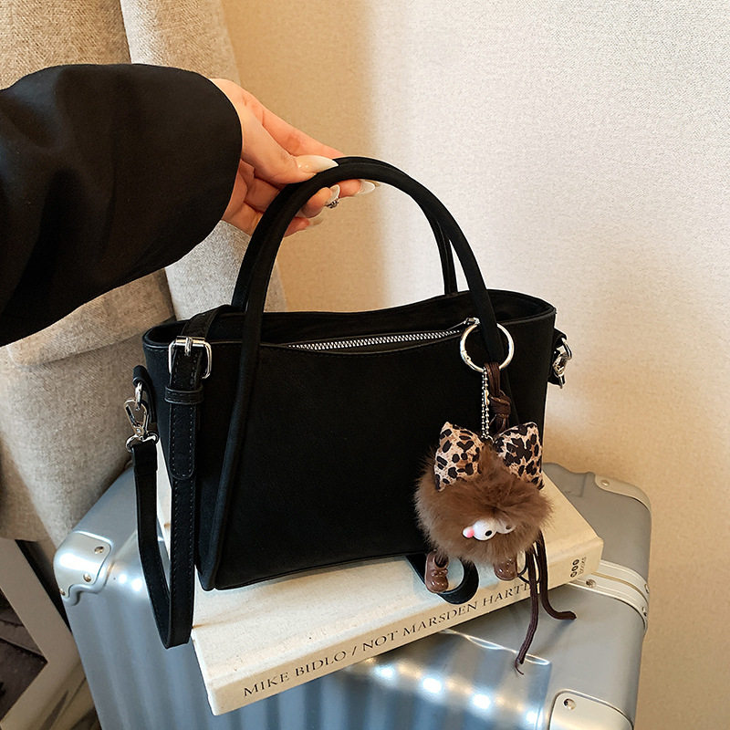 复古菜篮子小包包女2025新款磨砂手提水桶包秋冬流行麂皮绒斜挎包,淘宝优惠券,粉丝福利购,淘宝优惠卷