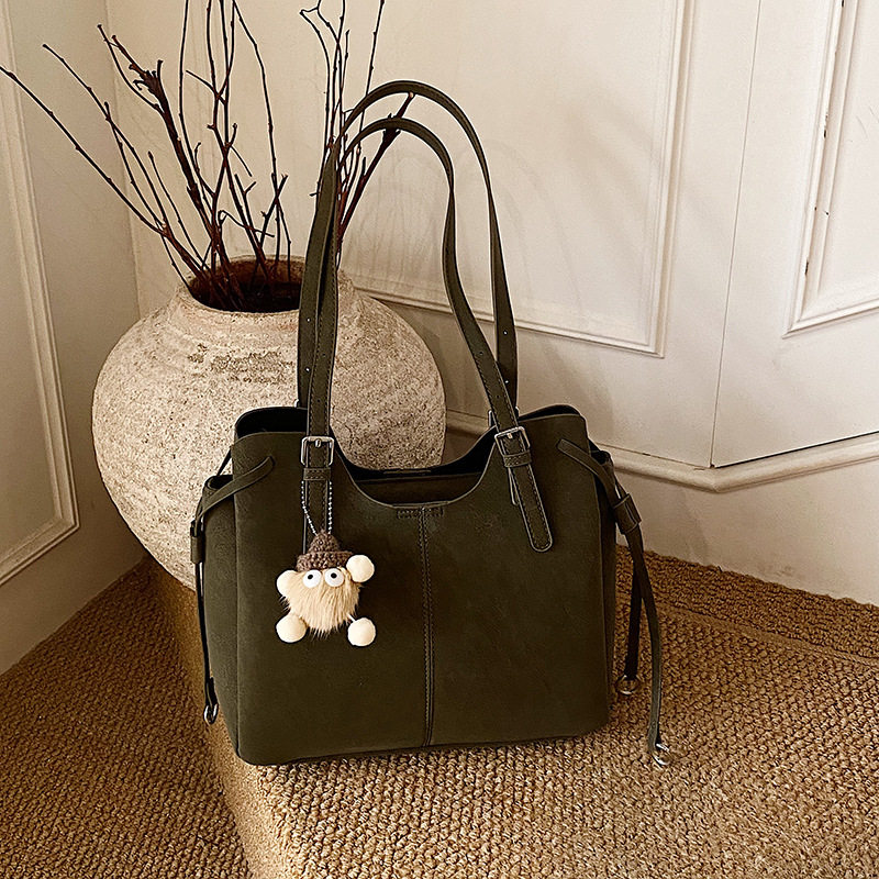 批发小众设计手提托特包女包2025冬新款大容量单肩包高级感腋下包,淘宝优惠券,粉丝福利购,淘宝优惠卷