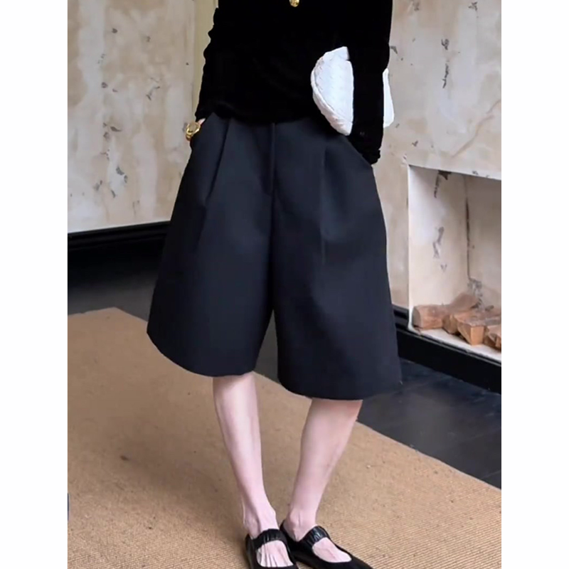 黑色压褶五分毛呢短裤女秋季流行新款宽松显瘦阔腿裤百搭直筒裤子,淘宝优惠券,粉丝福利购,淘宝优惠卷
