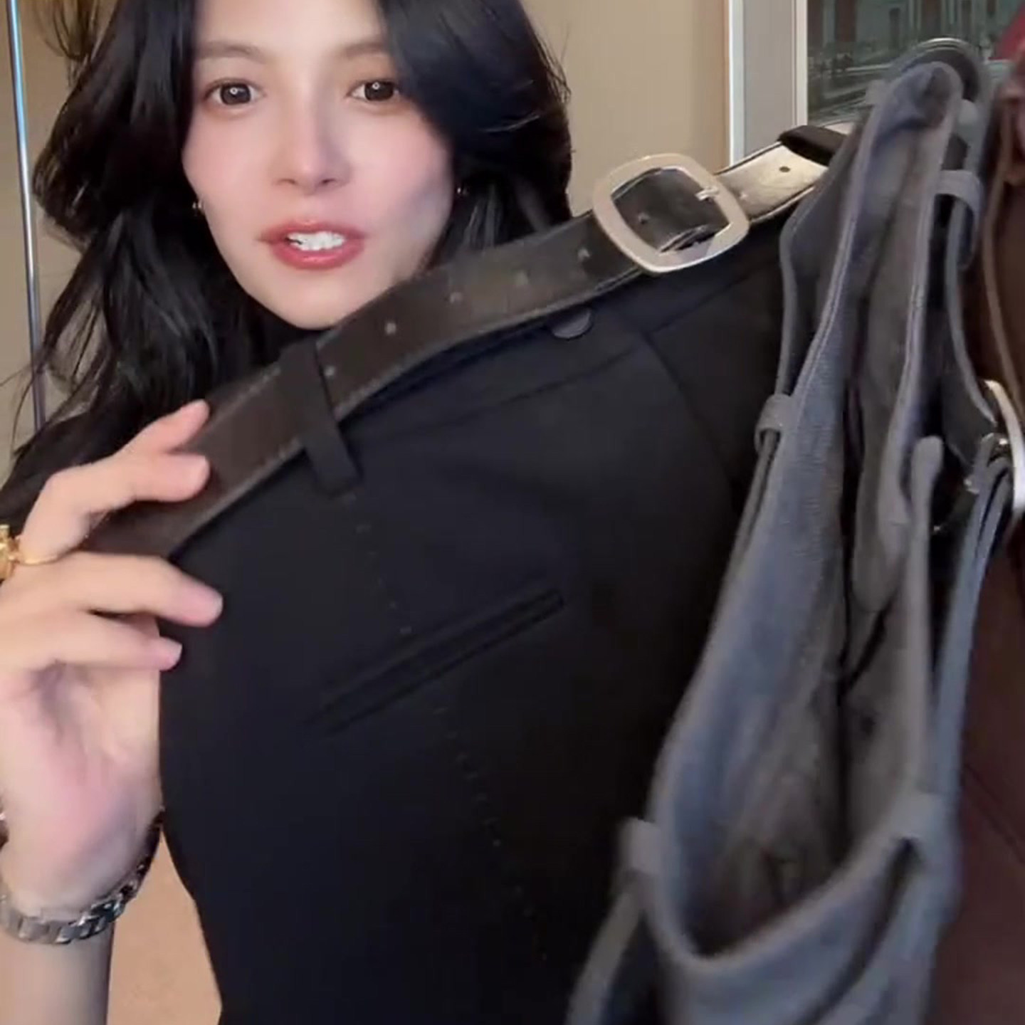 设计感咖棕色短裙女2025秋季流行新款高腰显瘦简约时尚气质半身裙,淘宝优惠券,粉丝福利购,淘宝优惠卷