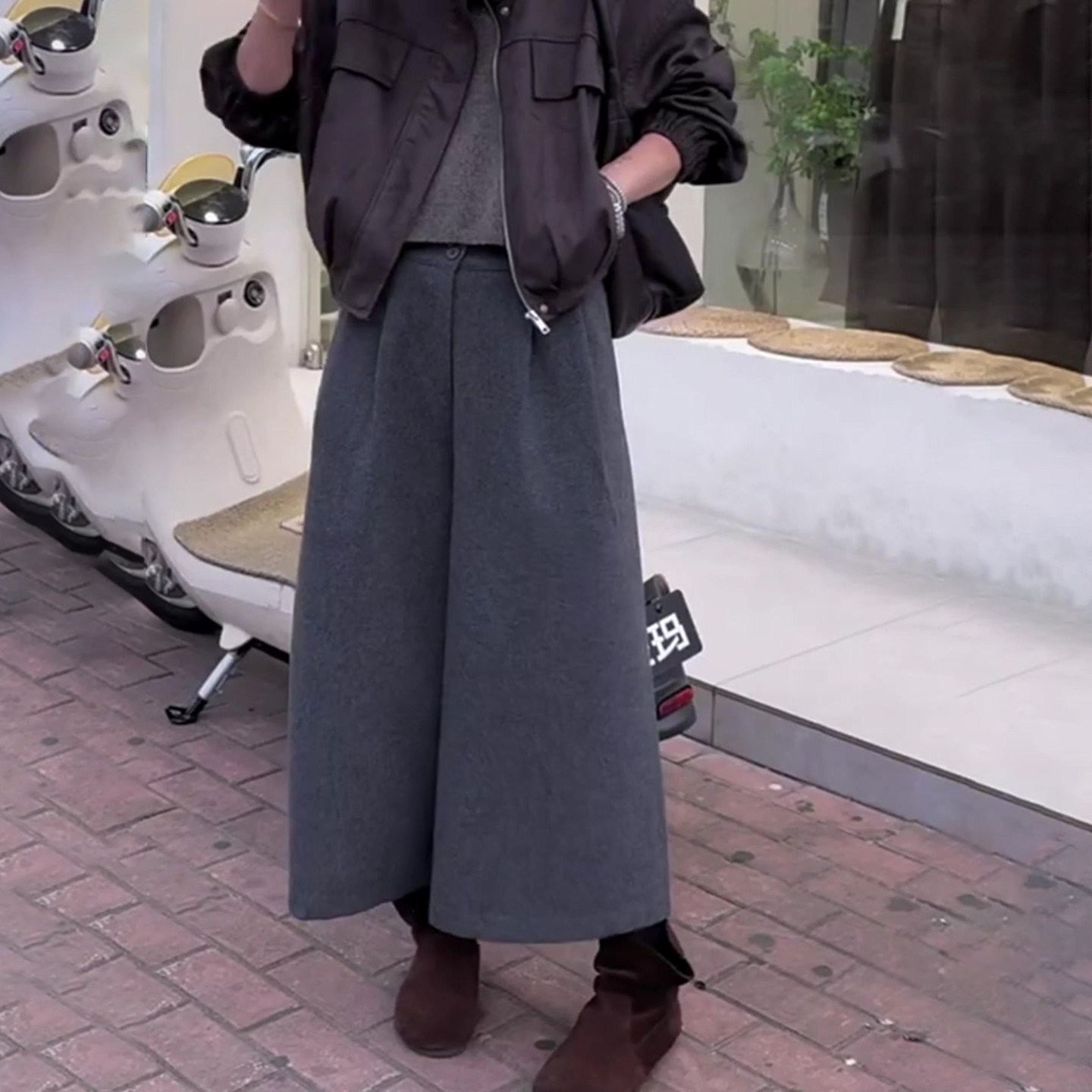 灰色压褶毛呢阔腿裤女2025秋季流行新款高腰简约宽松时尚八分裤子,淘宝优惠券,粉丝福利购,淘宝优惠卷