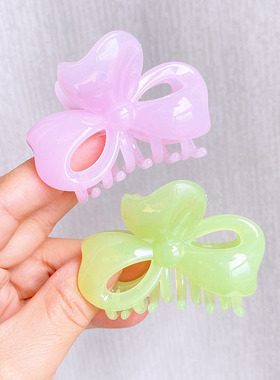 抓夹简约时尚气质发抓