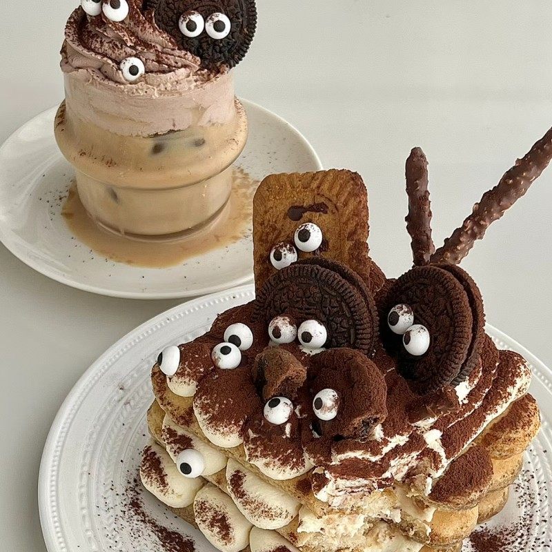 网红万圣节提拉米苏蛋糕装饰插件夹心奥利奥饼干搞怪大小眼睛糖珠