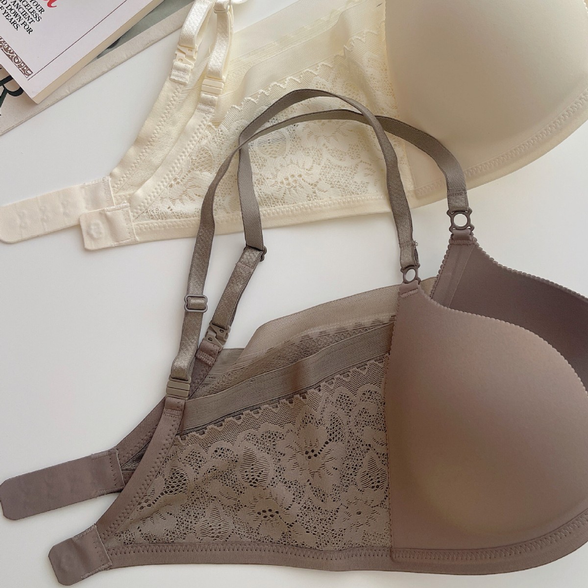 166#正版一排扣厚杯美背前开扣小胸聚拢内衣无痕无钢圈大U背文胸 - 图0