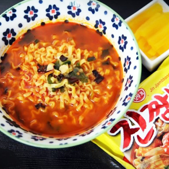 Korean Spicy Late Night Snack Instant Ramen 130g