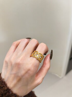 老钱风~点钻金色镂空菱格戒指女复古小众高级感精致气质中古指环